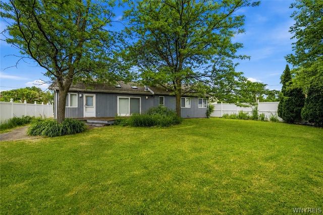 3231-3233 Military Road, Niagara, NY 14304