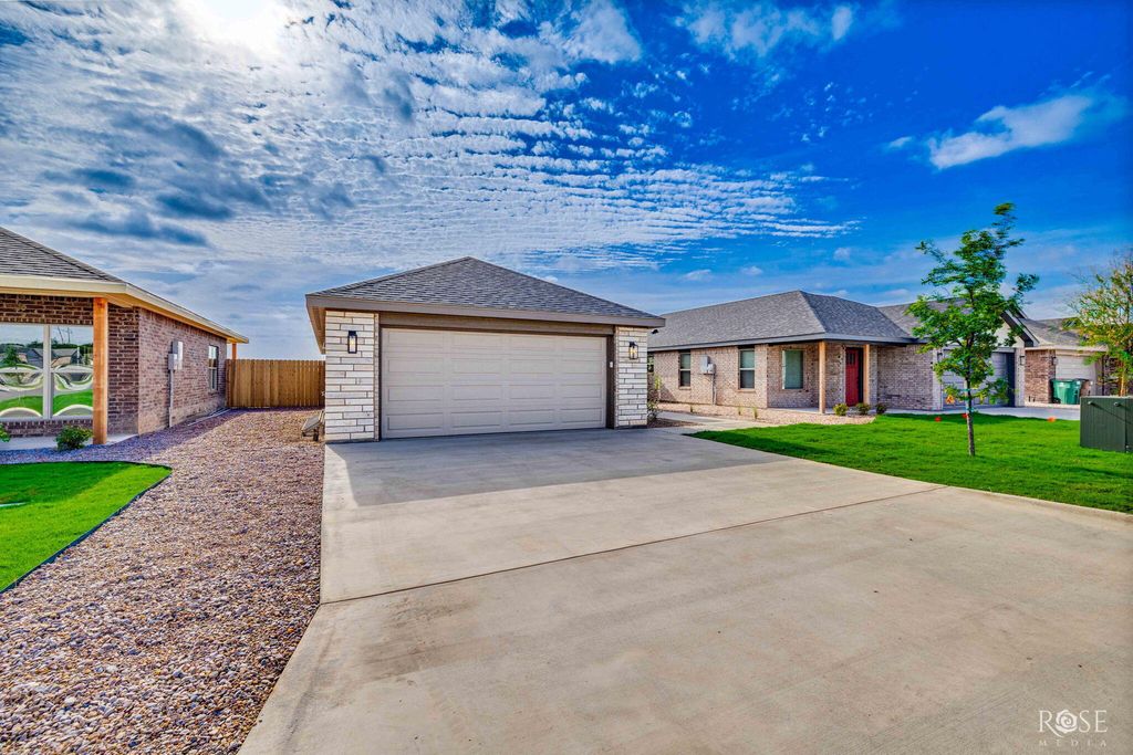 Image 18 of property listing at 6113 Mountain Forest Drive, San Angelo, TX 76904