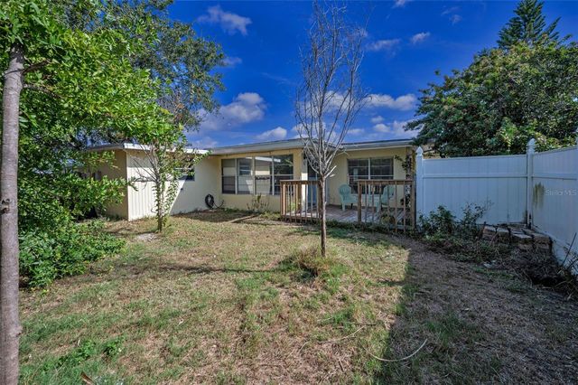 2476 CORONADO WAY, Dunedin, FL 34698