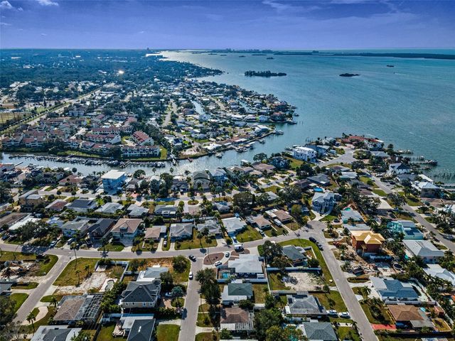 2476 CORONADO WAY, Dunedin, FL 34698