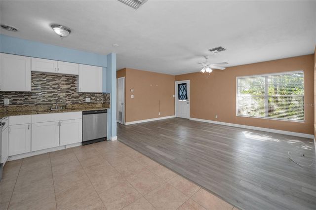 2476 CORONADO WAY, Dunedin, FL 34698