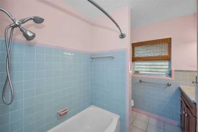 2476 CORONADO WAY, Dunedin, FL 34698