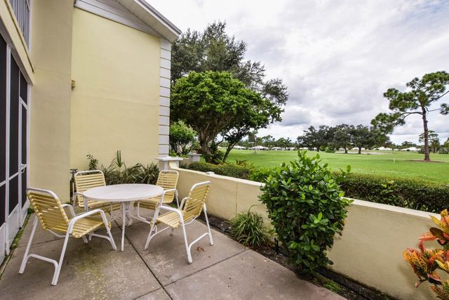 439 CERROMAR LANE 310, Venice, FL 34293