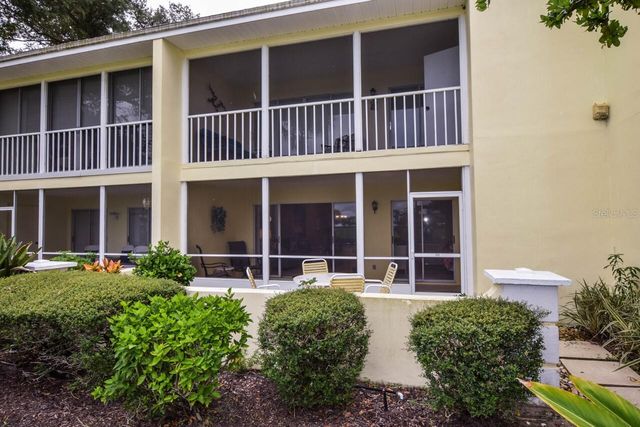 439 CERROMAR LANE 310, Venice, FL 34293