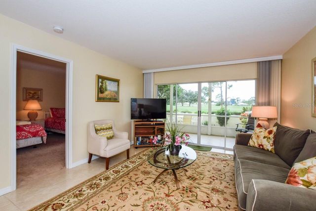 439 CERROMAR LANE 310, Venice, FL 34293