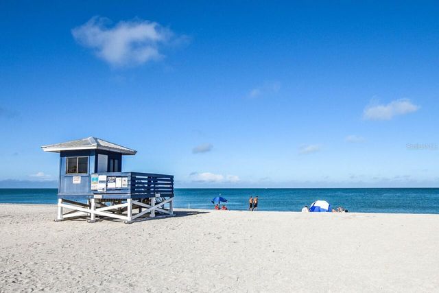 439 CERROMAR LANE 310, Venice, FL 34293