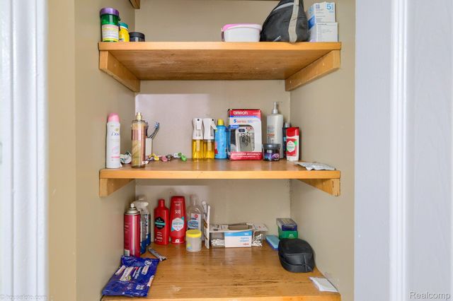 730 Stirling Street, Pontiac, MI 48340