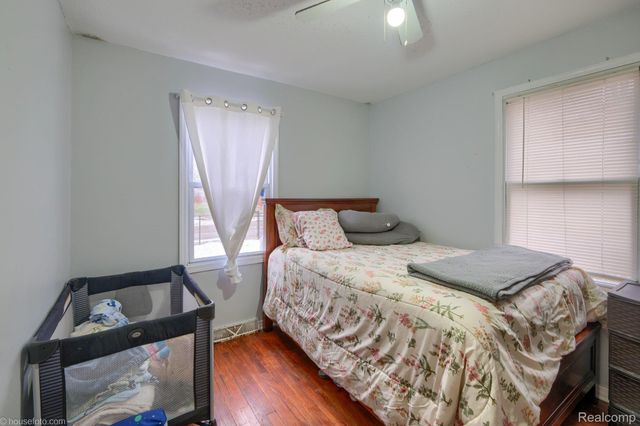 730 Stirling Street, Pontiac, MI 48340