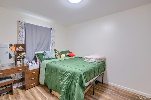 730 Stirling Street, Pontiac, MI 48340