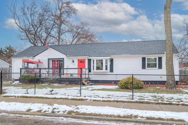 730 Stirling Street, Pontiac, MI 48340