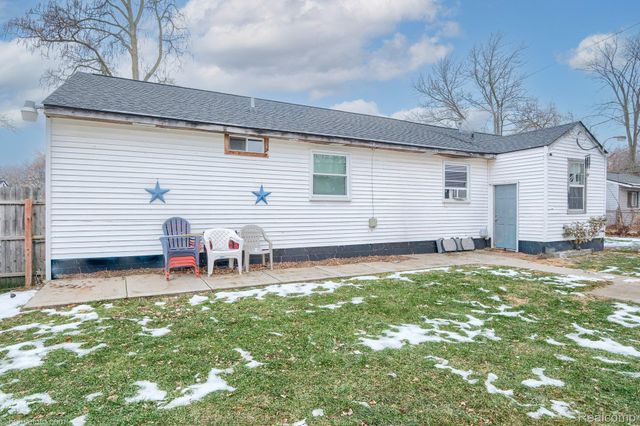 730 Stirling Street, Pontiac, MI 48340