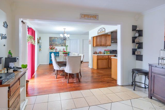 730 Stirling Street, Pontiac, MI 48340