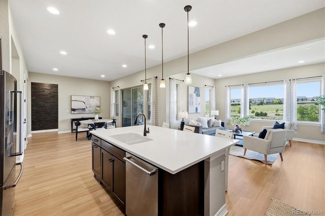 8641 S De Gaulle Court, Aurora, CO 80016