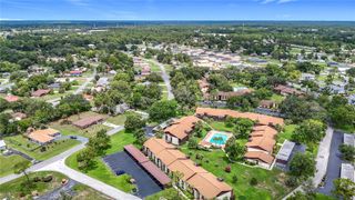 548 FAIRWAYS DRIVE B, Ocala, FL 34472