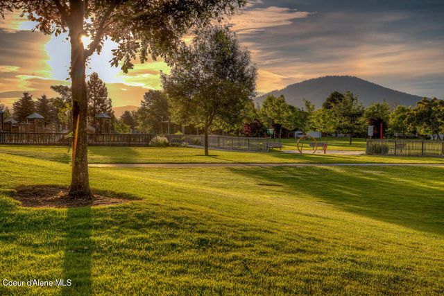 2852 W MARCEILLE DR, Coeur D'alene, ID 83815