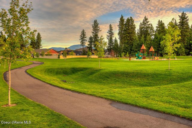 2852 W MARCEILLE DR, Coeur D'alene, ID 83815