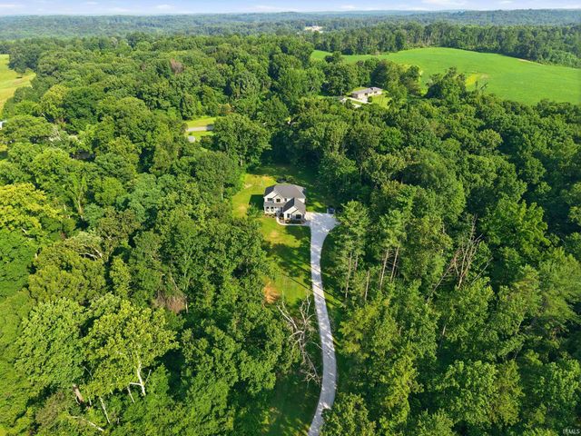 8552 W Hinds Road, Bloomington, IN 47403