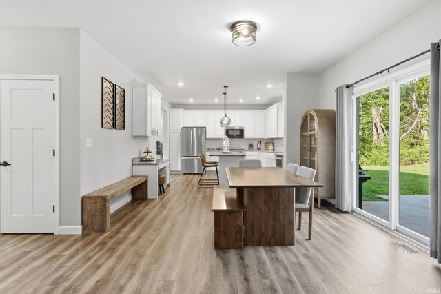 8552 W Hinds Road, Bloomington, IN 47403