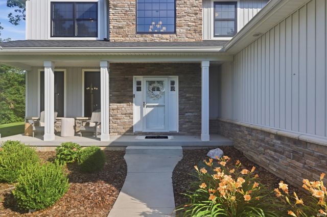 8552 W Hinds Road, Bloomington, IN 47403
