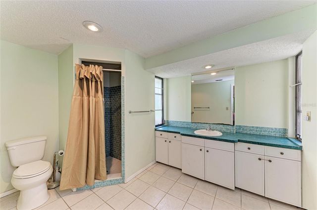 523 CASAS BONITAS DRIVE, Nokomis, FL 34275