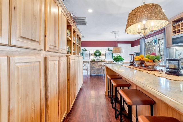 25 Frances Helen Rd, Yarmouth, MA 02675