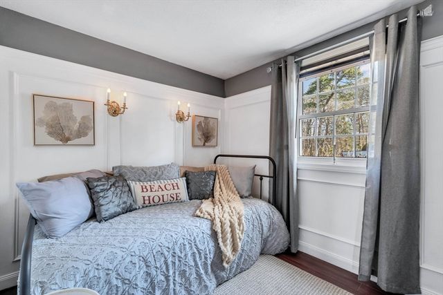 25 Frances Helen Rd, Yarmouth, MA 02675