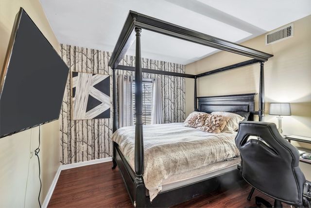 25 Frances Helen Rd, Yarmouth, MA 02675