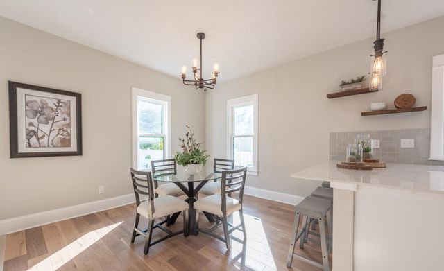 468 Warwick Street, Saint Paul, MN 55105