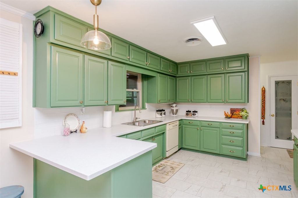 108 Arrowhead Drive, Harker Heights, TX 76548