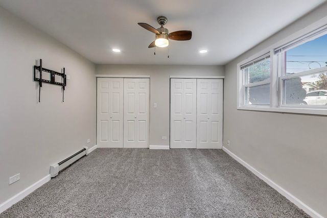 1086 N Northwest Highway G, Park Ridge, IL 60068
