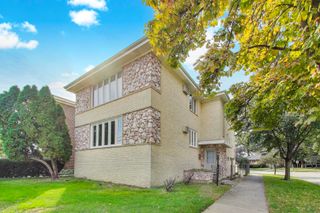 1086 N Northwest Highway G, Park Ridge, IL 60068