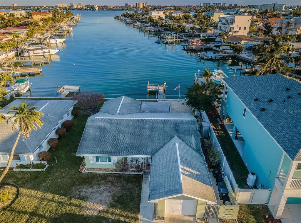 645 115TH AVENUE, Treasure Island, FL 33706