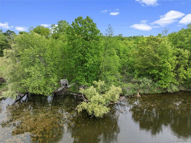 9200 Perry Road, Atlas, MI 48411
