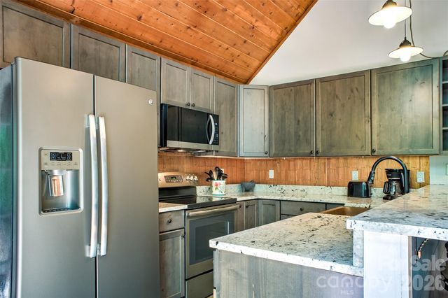 491 Mckenzie Way S 598, 599, Old Fort, NC 28762