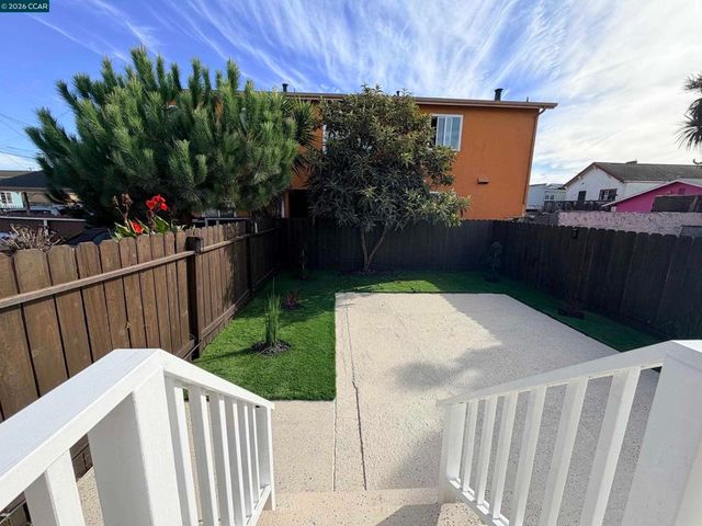 820 Pennsylvania Ave, Richmond, CA 94801