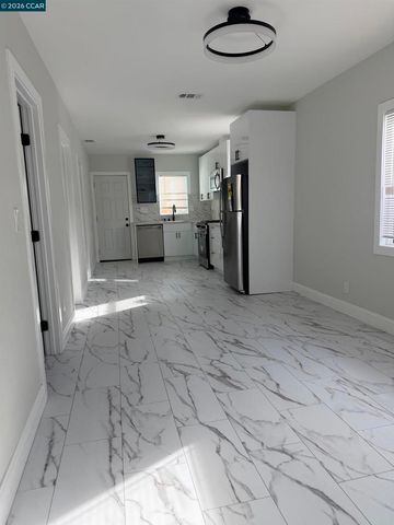 820 Pennsylvania Ave, Richmond, CA 94801