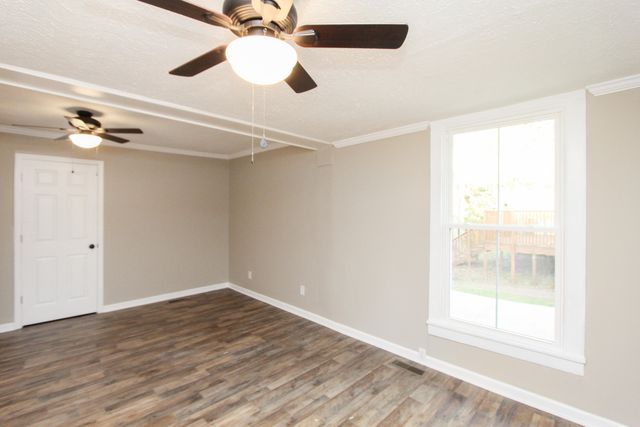 307 E Woodford Street, Lawrenceburg, KY 40342