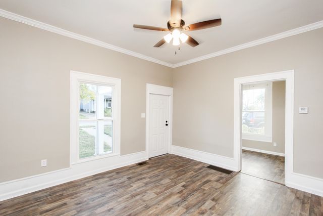 307 E Woodford Street, Lawrenceburg, KY 40342