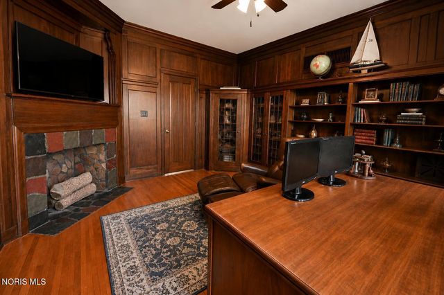 2908 River Road, Maumee, OH 43537