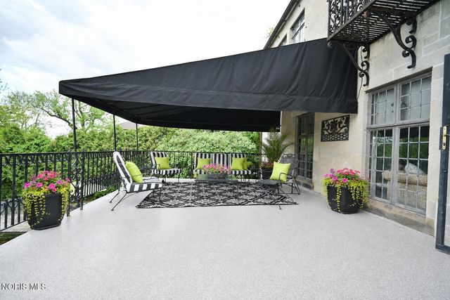 2908 River Road, Maumee, OH 43537