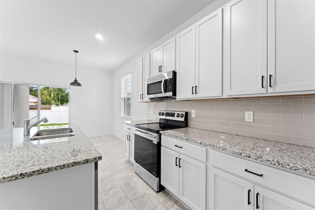 2902 LINGO LANE, Orlando, FL 32822