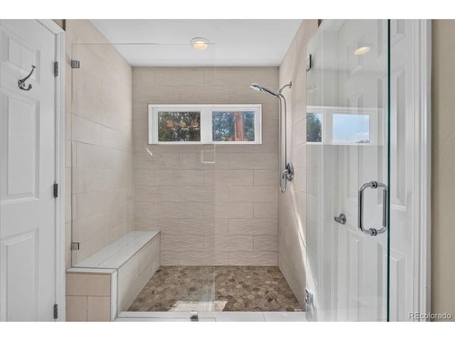 1657 N Franklin St, Denver, CO 80218