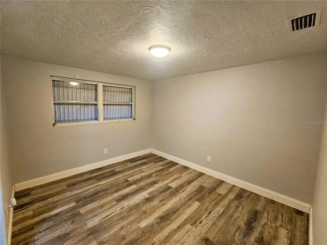 501 25TH AVENUE W, Bradenton, FL 34205