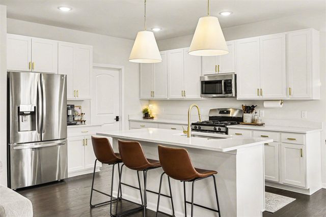 2744 Salt Springs Drive, Saline, MI 48176