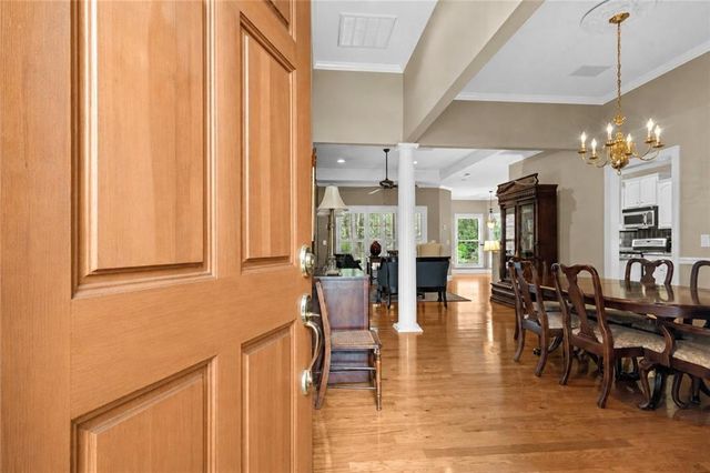 112 Bristol Place SE, Calhoun, GA 30701