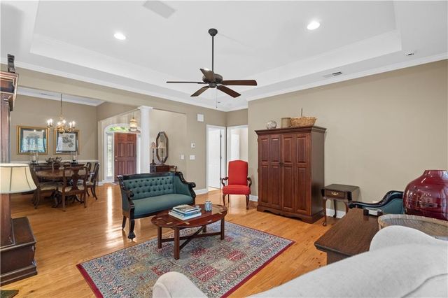 112 Bristol Place SE, Calhoun, GA 30701