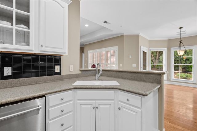 112 Bristol Place SE, Calhoun, GA 30701