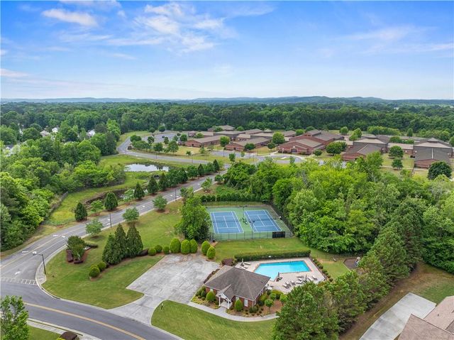 112 Bristol Place SE, Calhoun, GA 30701
