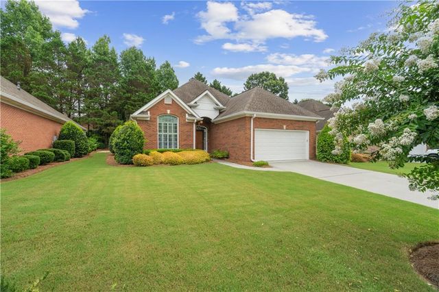112 Bristol Place SE, Calhoun, GA 30701