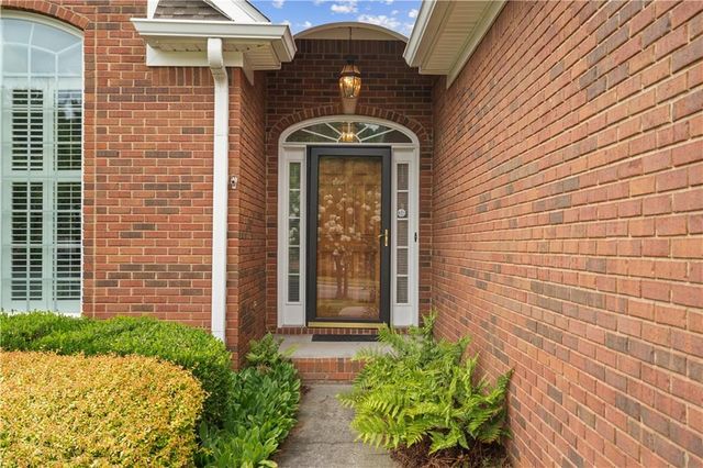 112 Bristol Place SE, Calhoun, GA 30701